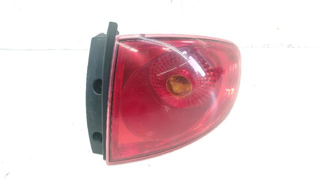 Lampa zespolona tylna prawa 5P0945096E VAG