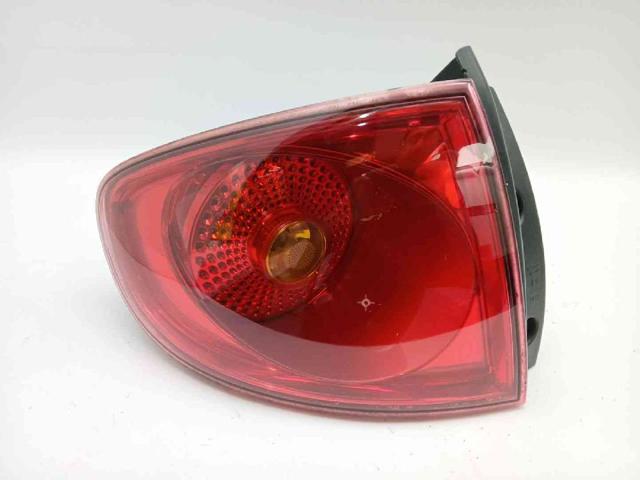 Lampa zespolona tylna lewa 5P0945111B VAG