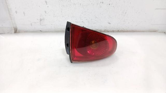 Lampa zespolona tylna lewa 5P0945111B9B9 VAG