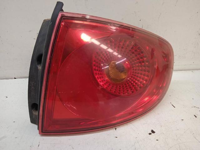 Lampa zespolona tylna prawa 5P0945112B VAG