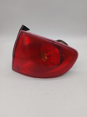 Lampa zespolona tylna prawa 5P0945112B9B9 VAG