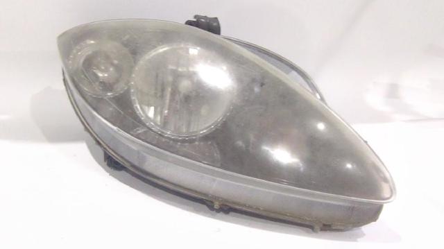 Reflektor prawy 5P1941006A VAG