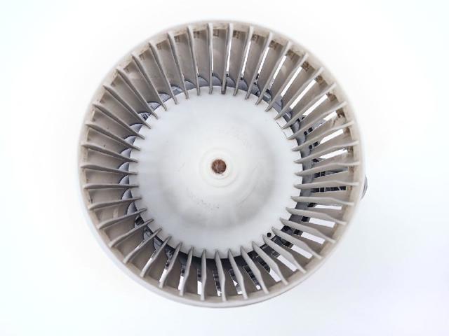 Silniczek wentylatora nagrzewnicy (ogrzewacza wnętrza) 5P3730000 RENAULT