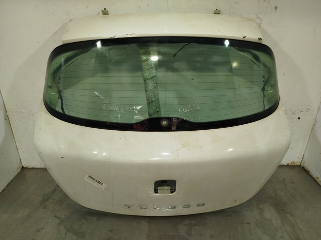 Drzwi tylne (bagażnika 3/5) 5P5827024 VAG