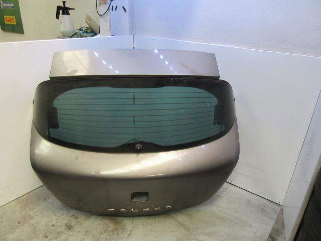 Drzwi tylne (bagażnika 3/5) 5P5827024 VAG