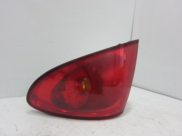 Lampa zespolona tylna prawa 5P5945096B VAG