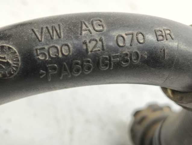 Przewód (króciec) układu chłodzenia Volkswagen Tiguan 2 AD1, AX1, BT1, BT2