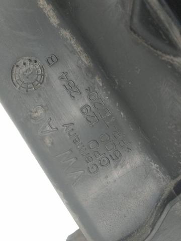 Wlot powietrza do filtra powietrza 5Q0129254B VAG