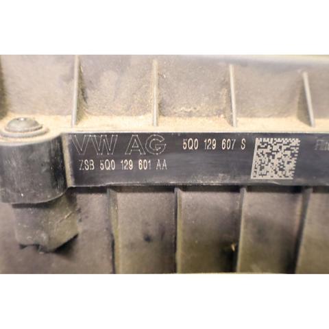 Obudowa filtra powietrza Volkswagen Golf BA5, BV5