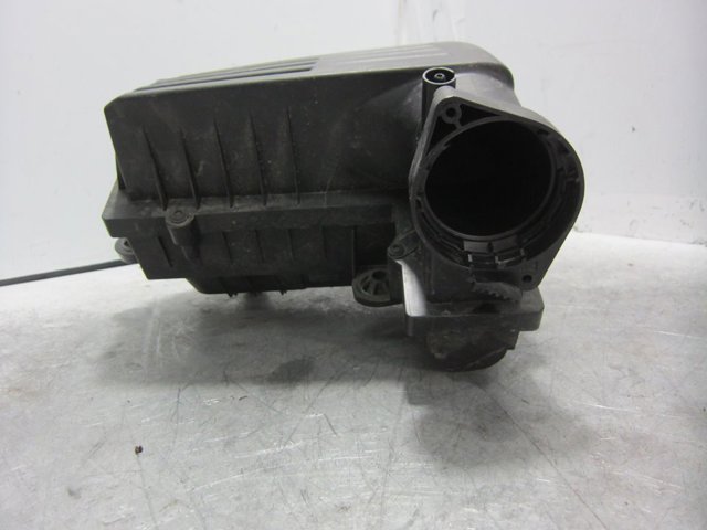 Obudowa filtra powietrza Volkswagen Golf 8 CD1, DA1
