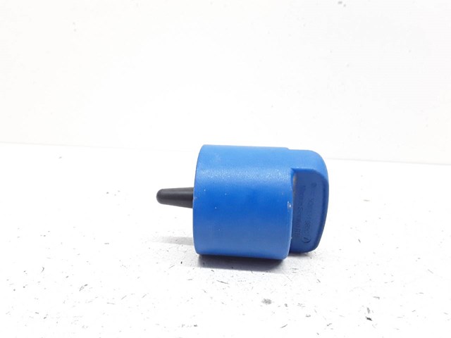 Korkiem wlewu szybkiego AdBlue 5Q0131980C VAG