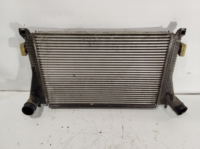 Chłodnica intercoolera 5Q0145803N VAG