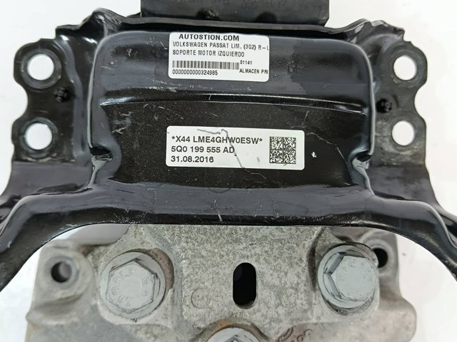 Poduszka (podpora) silnika lewa 5Q0199555AD VAG