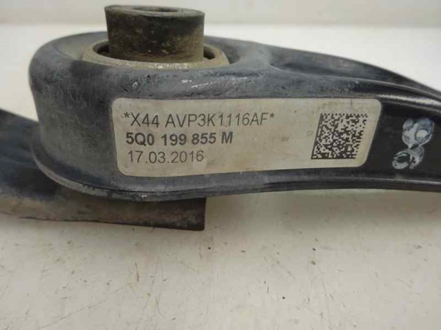 Poduszka (podpora) silnika przednia 5Q0199855M VAG