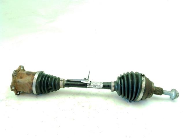 Półoś napędowa przednia lewa 5Q0407271DB VAG