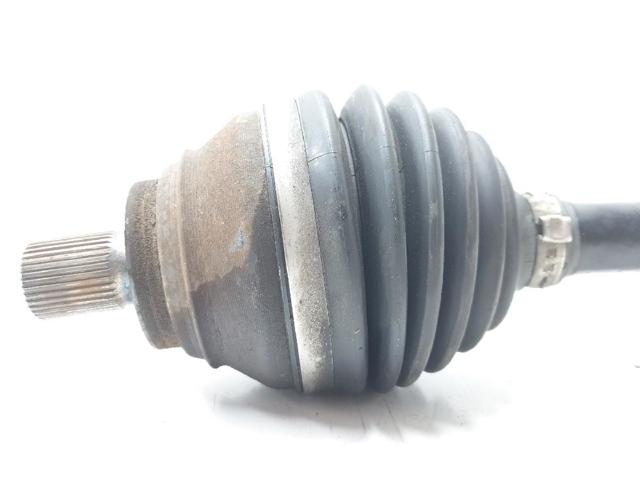 Półoś napędowa przednia lewa 5Q0407271H VAG