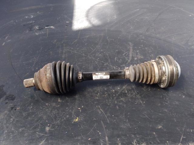 Półoś napędowa przednia lewa 5Q0407271H VAG