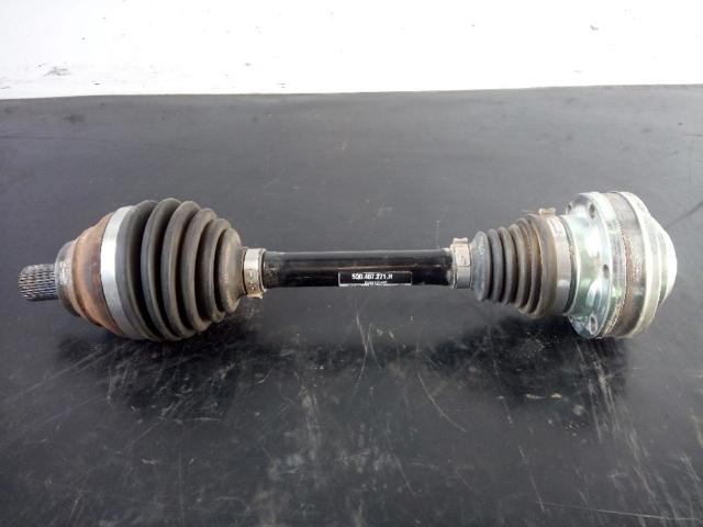 Półoś napędowa przednia lewa 5Q0407271H VAG