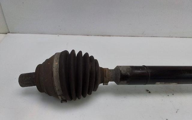 Półoś napędowa przednia prawa 5Q0407272C VAG