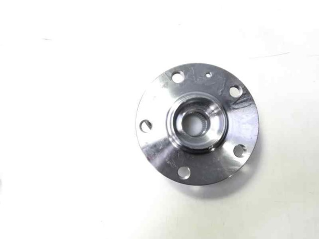 Piasta przednia 5Q0407621B VAG