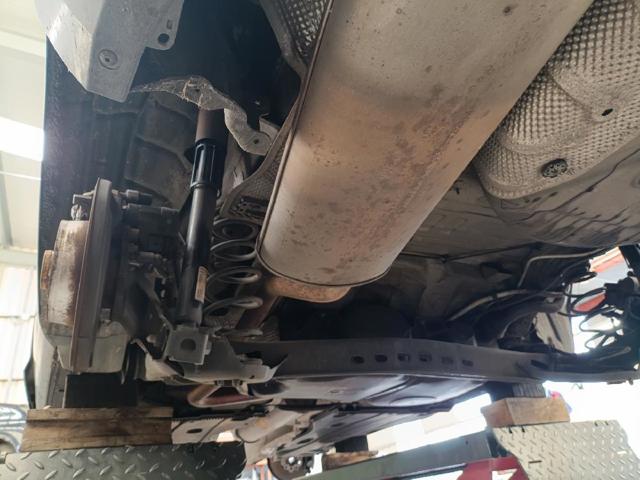 Korpus osi tylnej 5Q0501049BH VAG