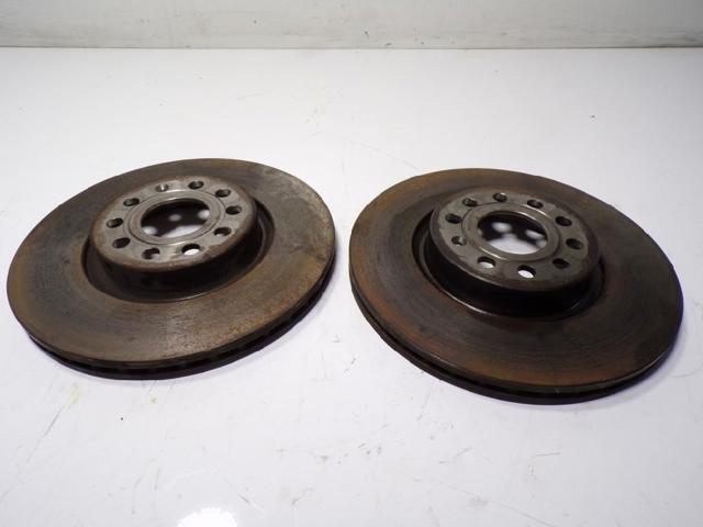 Tarcza hamulcowa przednia 5Q0615301F VAG