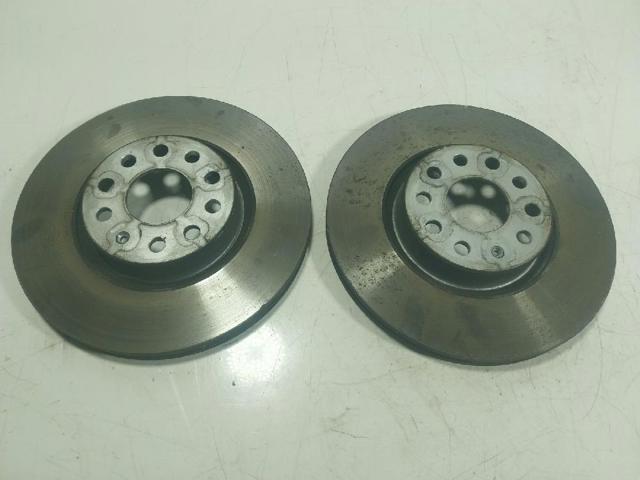 Tarcza hamulcowa przednia 5Q0615301F VAG