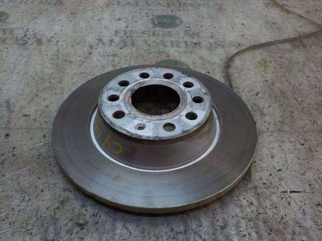 Tarcza hamulcowa tylna 5Q0615601G VAG