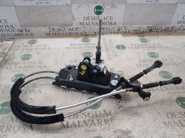 Mechanizm zmiany biegów (cięgno) 5Q0711049AQ VAG