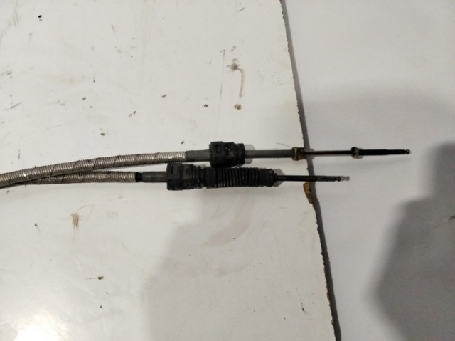 Mechanizm zmiany biegów (cięgno) 5Q0711049AQ VAG