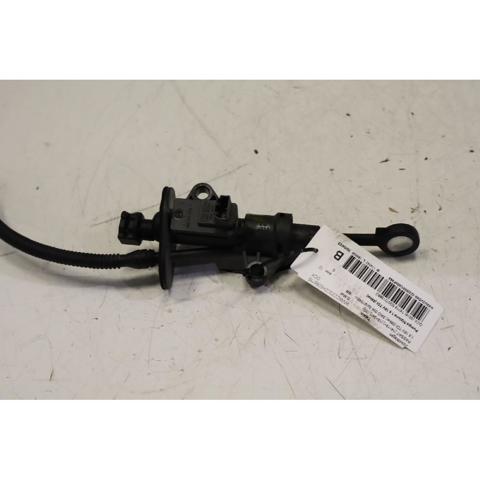 Cylinder sprzęgła główny 5Q0721388G VAG