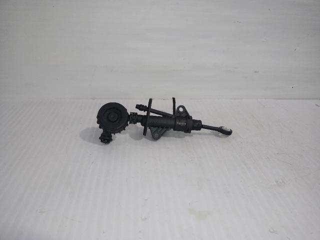 Cylinder sprzęgła główny 5Q0721388J VAG