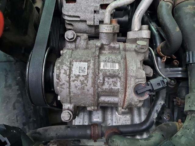 Sprężarka klimatyzacji 5Q0820803 VAG