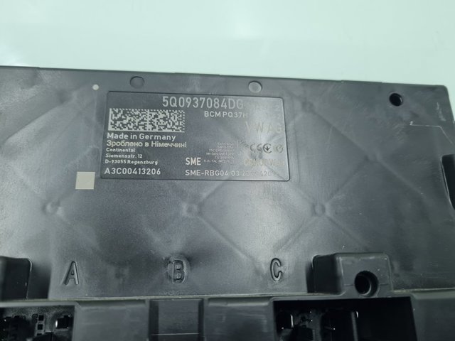 5Q0937084DG VAG
