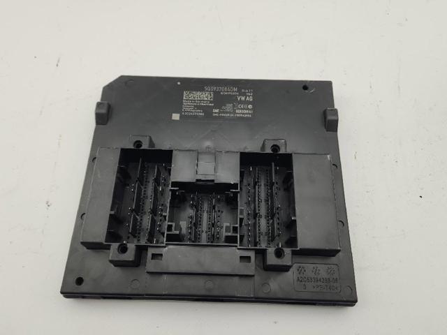 Sterownik instalacji elektrycznej wnętrza 5Q0937084DM VAG
