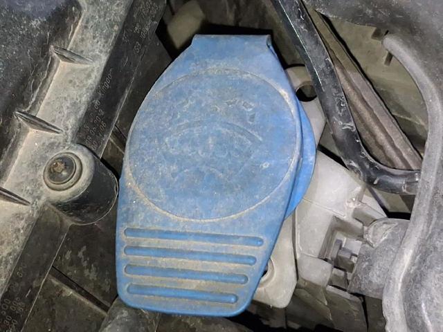Zbiorniczek spryskiwacza szyb 5Q0955453R VAG