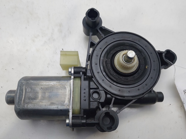 Silniczek podnośnika szyby drzwi przednich prawych 5Q0959801C VAG