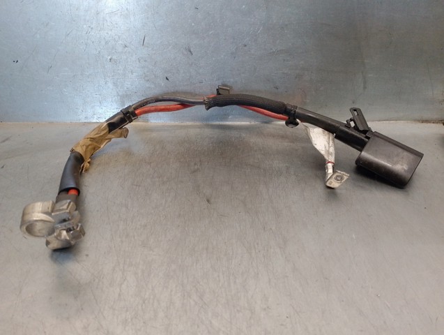 Kabel klemy plusowej akumulatora 5Q0971228AC VAG