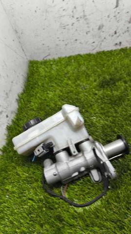 Zbiorniczek głównego cylindra hamulcowego (płynu hamulcowego) 5Q1611301 VAG