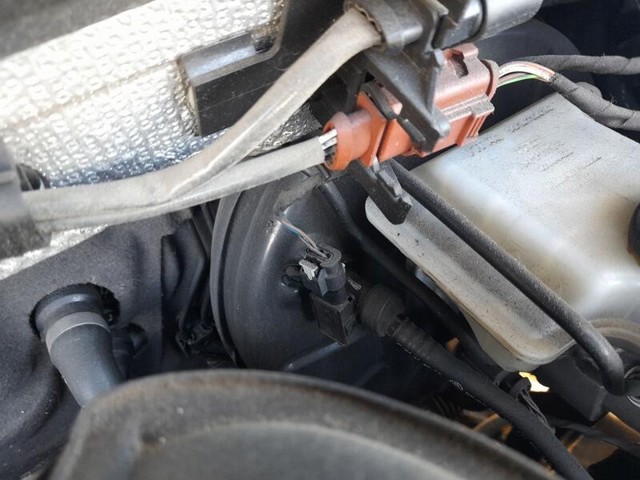 5Q1614106R VAG