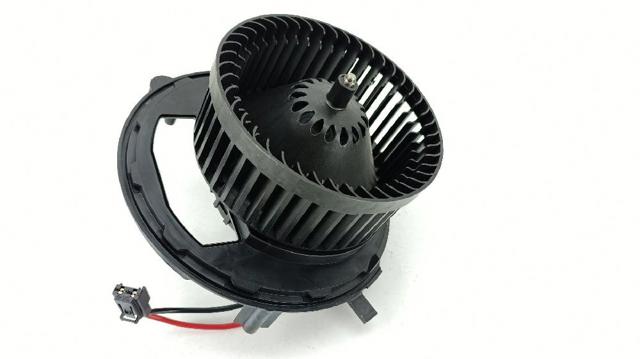 Silniczek wentylatora nagrzewnicy (ogrzewacza wnętrza) 5Q1819021E VAG