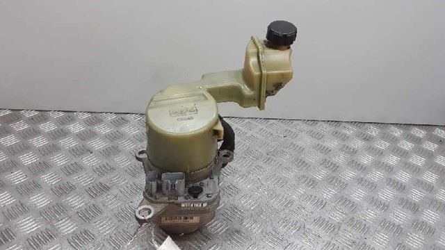 Pompa wspomagania hydraulicznego kierownicy 5S613K514BC FORD