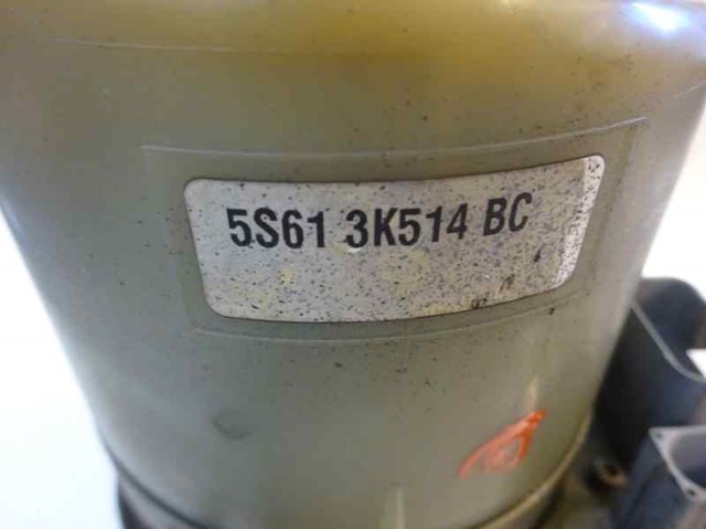 Pompa wspomagania hydraulicznego kierownicy 5S613K514BC FORD