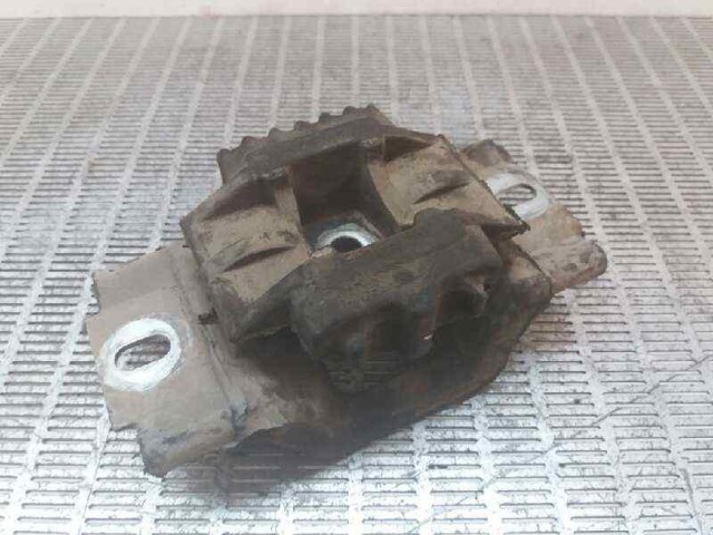 5S617M121AA Ford