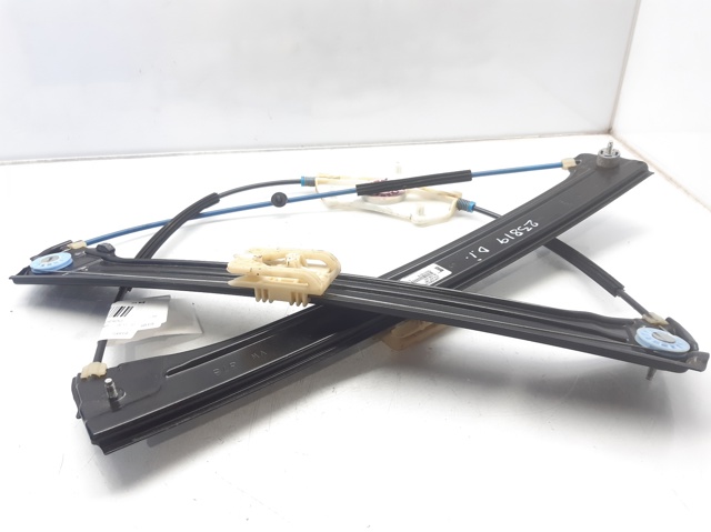 Mechanizm podnoszenia szyby drzwi przednich lewych 5TA837461 VAG