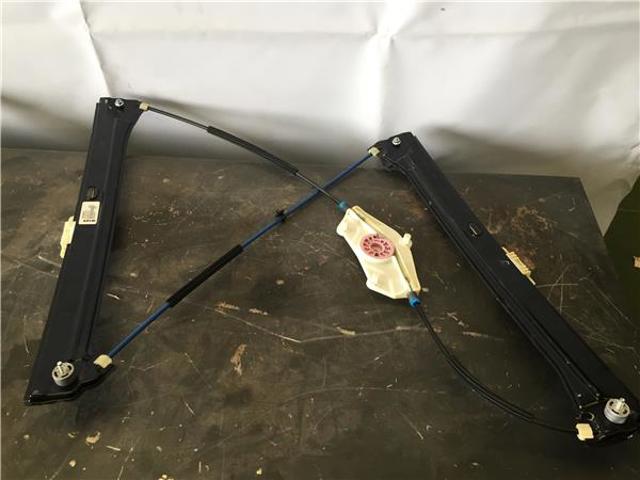 Mechanizm podnoszenia szyby drzwi przednich lewych 5TA837461A VAG