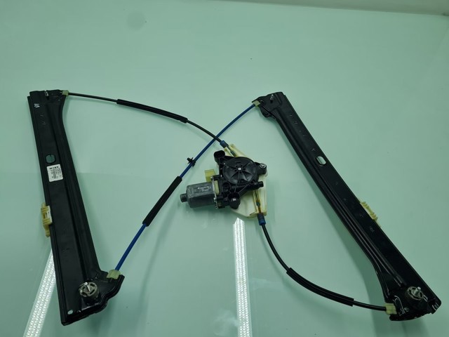Mechanizm podnoszenia szyby drzwi przednich lewych 5TA837461A VAG