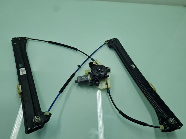 Mechanizm podnoszenia szyby drzwi przednich lewych 5TA837461A VAG