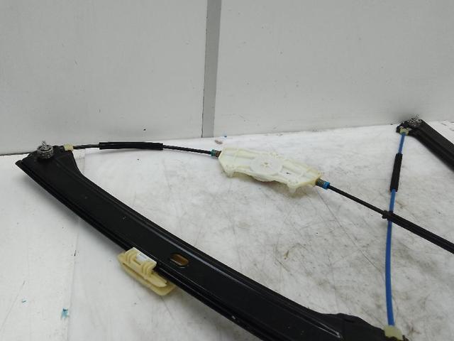 Mechanizm podnoszenia szyby drzwi przednich lewych 5TA837461A VAG