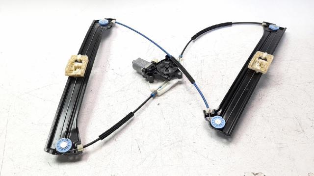 Mechanizm podnoszenia szyby drzwi przednich lewych 5TA837461A VAG